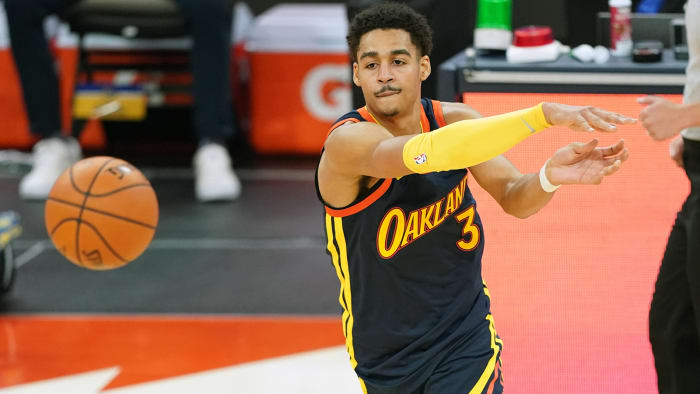 jordan-poole-warriors-pass